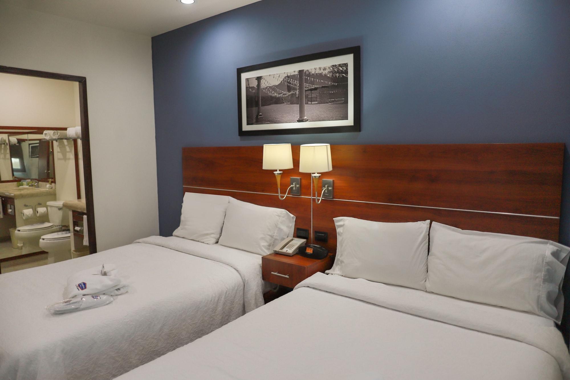 Hotel Hampton By Hilton San Juan del Río Zewnętrze zdjęcie