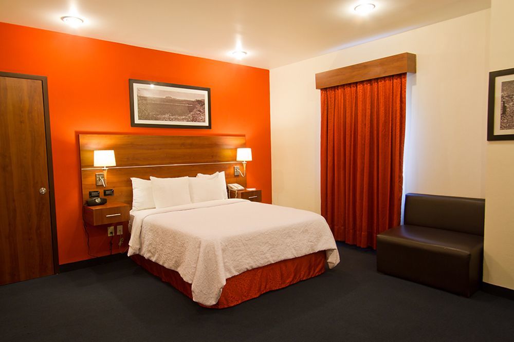 Hotel Hampton By Hilton San Juan del Río Zewnętrze zdjęcie