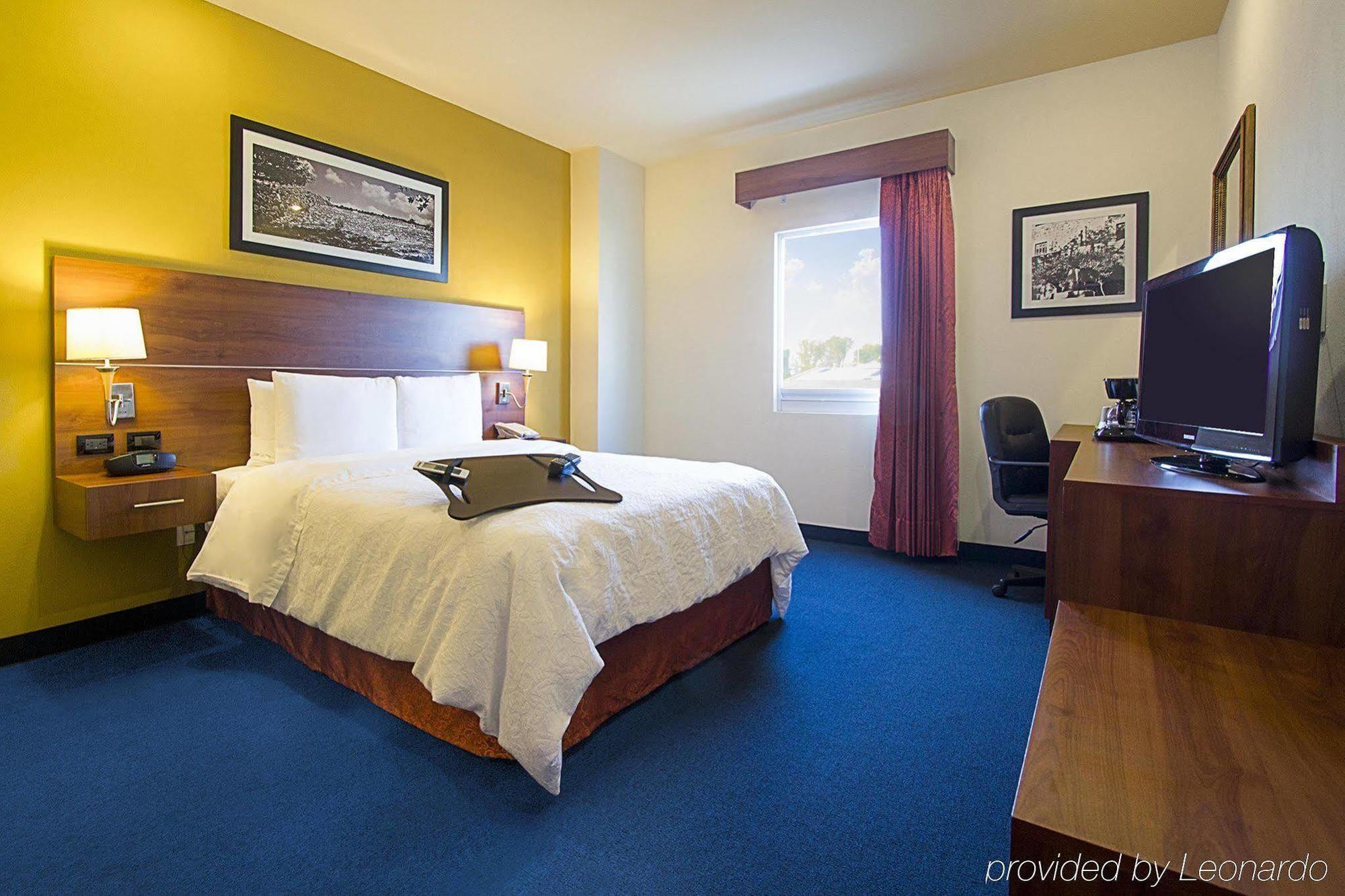 Hotel Hampton By Hilton San Juan del Río Zewnętrze zdjęcie